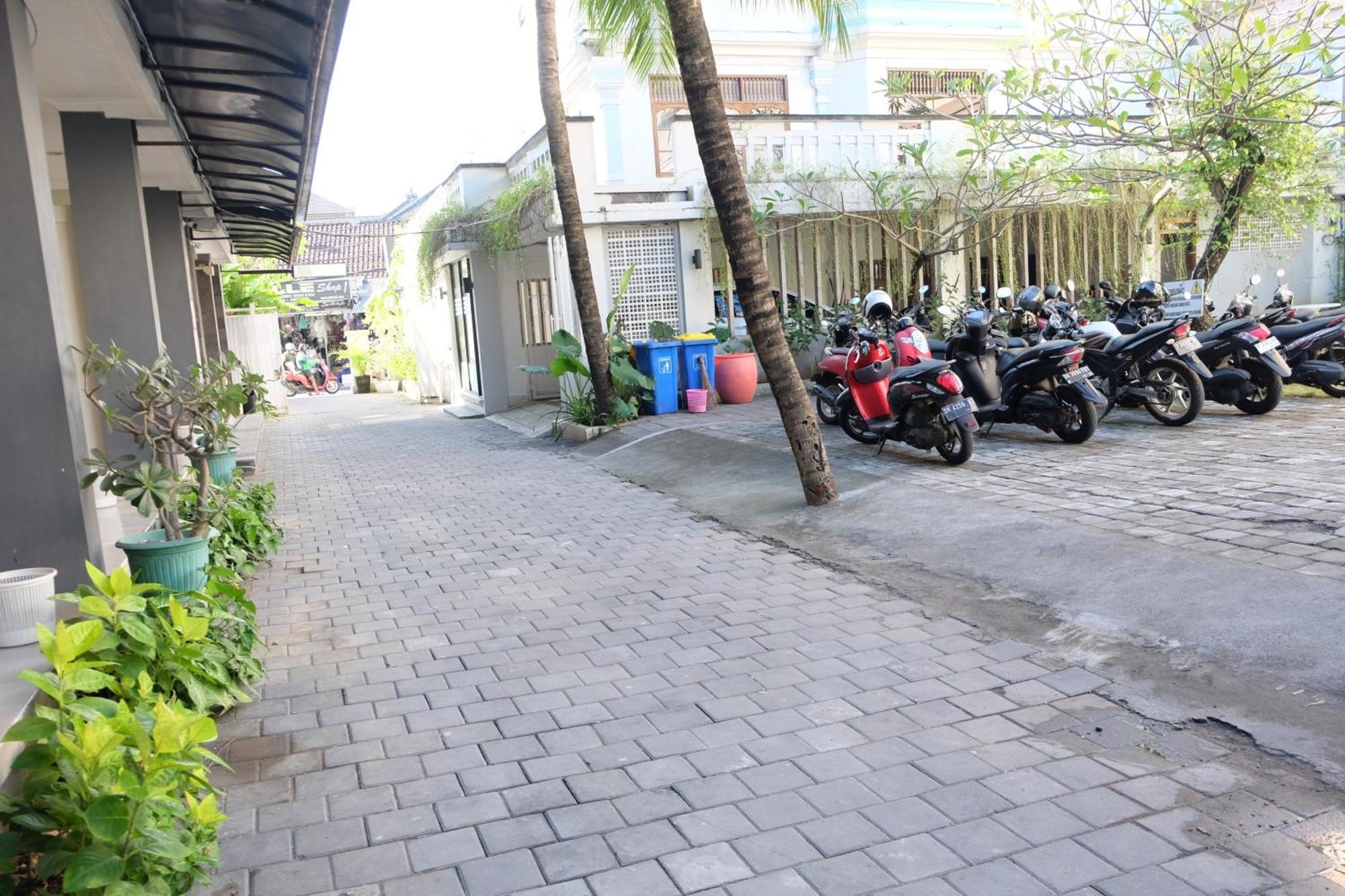 Palm Garden Kuta Hotel Kuta  Luaran gambar